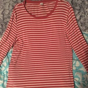 Old Navy XL striped shirt
